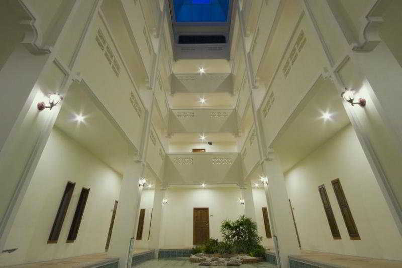 Zhou Hotel Phuket
